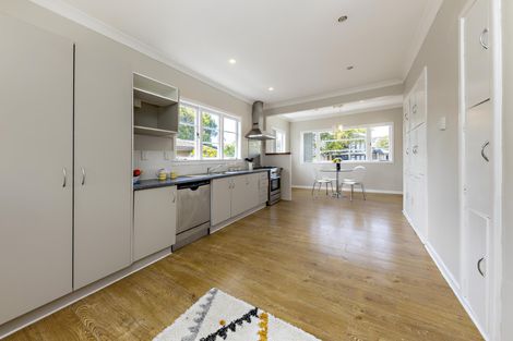 Photo of property in 15 Landscape Road, Papatoetoe, Auckland, 2025