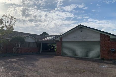 Photo of property in 454 Taupaki Road, Kumeu, 0892