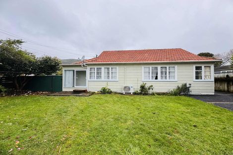 Photo of property in 1147 High Street, Taita, Lower Hutt, 5011