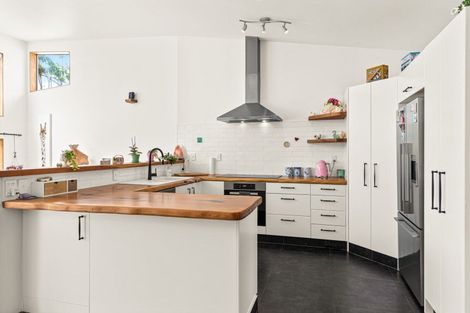 Photo of property in 26 Mccallum Drive, Sandspit, Warkworth, 0982