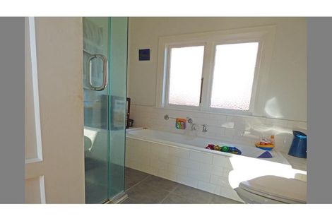 Photo of property in 30 Kitchener Road, Sandringham, Auckland, 1025