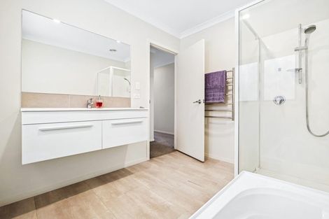 Photo of property in 14 Hua Place, Tuakau, 2121