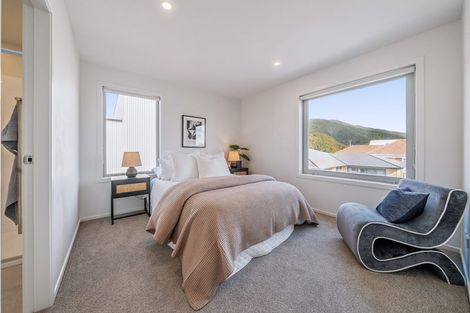 Photo of property in 11 Collingwood Street, Waterloo, Lower Hutt, 5011