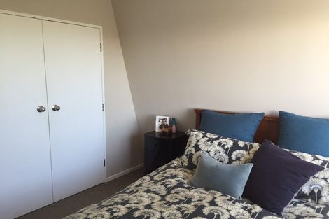 Photo of property in 5 Trilids Lane, Churton Park, Wellington, 6037