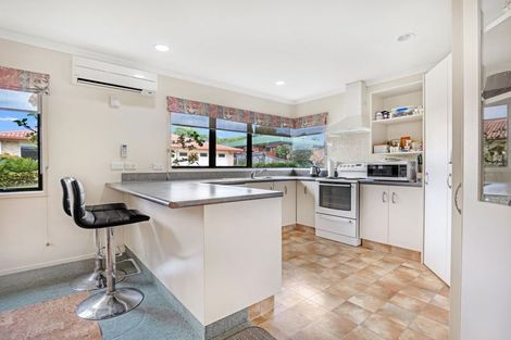 Photo of property in 50 Highfields Drive, Katikati, 3129