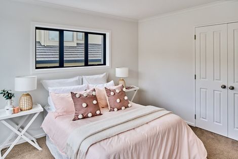 Photo of property in 32 Amesbury Drive, Churton Park, Wellington, 6037