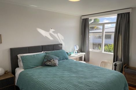 Photo of property in 258 Birkdale Road, Birkdale, Auckland, 0626