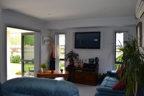 Photo of property in 11 Pinot Noir Court, Omarama, 9412