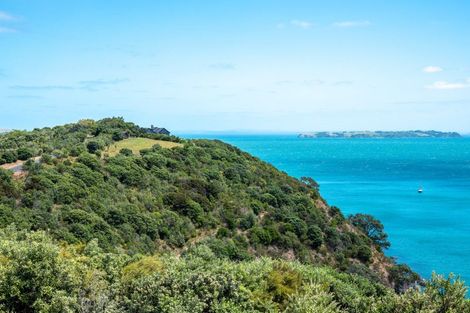 Photo of property in 155 Delamore Drive, Oneroa, Waiheke Island, 1081