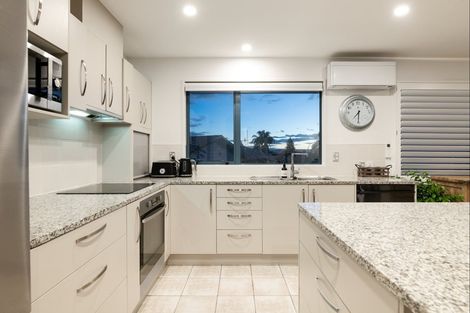 Photo of property in 4c Rita Street, Mount Maunganui, 3116