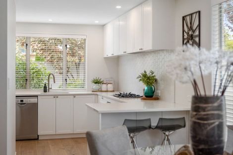 Photo of property in 8 Clissold Street, Merivale, Christchurch, 8014