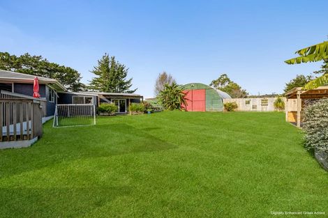 Photo of property in 318 Inland Road, Helensville, 0875