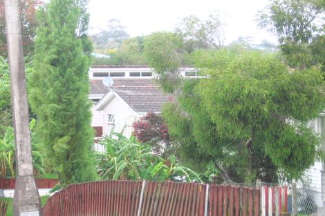Photo of property in 19 Choice Avenue, Henderson, Auckland, 0612