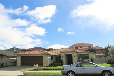 Photo of property in 10 Datum Way, Paraparaumu, 5032