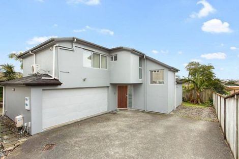 Photo of property in 12a Otahuri Crescent, Greenlane, Auckland, 1051