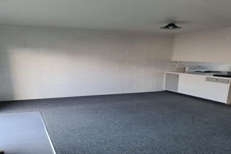 Photo of property in 20 Edgeware Road, Palmerston North, 4410