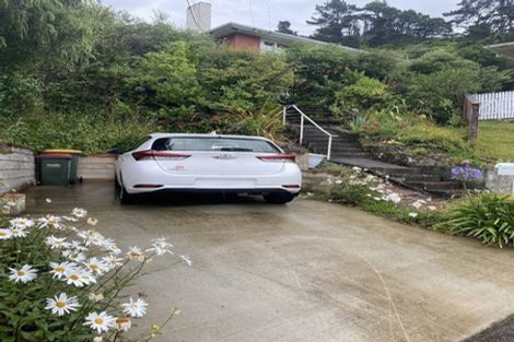 Photo of property in 23 Holmes Grove, Naenae, Lower Hutt, 5011