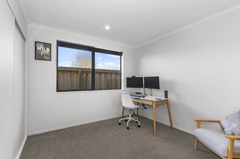 Photo of property in 15 Eric Melrose Lane, Halswell, Christchurch, 8025