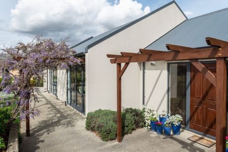 Photo of property in 51 Hall Road, Bannockburn, Cromwell, 9384