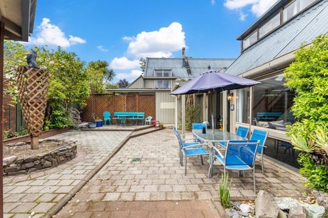 Photo of property in 2/743 Acacia Bay Road, Acacia Bay, Taupo, 3330