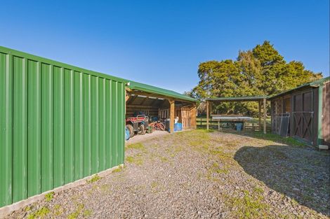 Photo of property in 83 Trickers Road, Bulls, 4818