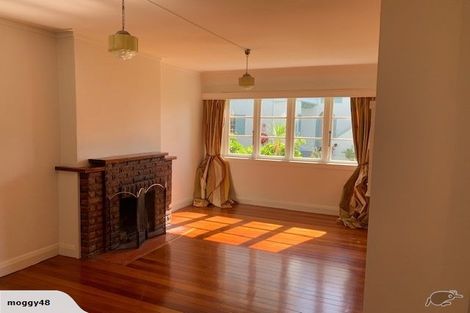 Photo of property in 2/2 View Road, Mount Eden, Auckland, 1024