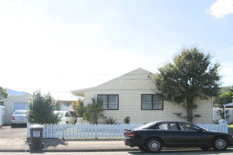 Photo of property in 1/30 Maclean Street, Wallaceville, Upper Hutt, 5018