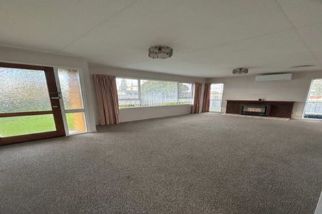 Photo of property in 48 Apollo Parade, Milson, Palmerston North, 4414