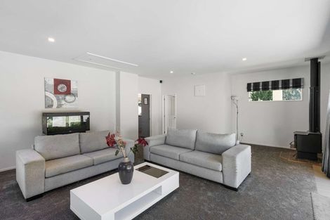 Photo of property in 16 Harpers Road, Loburn, Rangiora, 7472