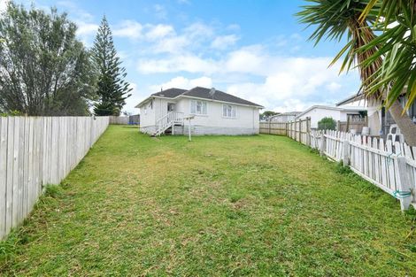 Photo of property in 12 Igloo Place, Red Hill, Papakura, 2110