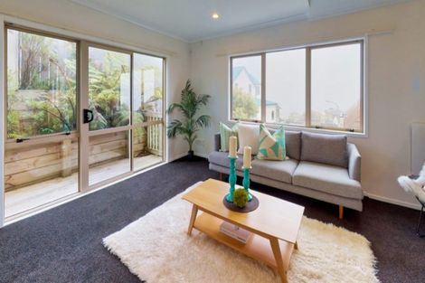 Photo of property in 17 Sirsi Terrace, Broadmeadows, Wellington, 6035