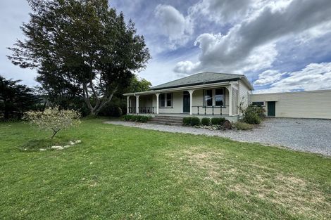 Photo of property in 220 Woodside Road, Woodside, Greytown, 5794