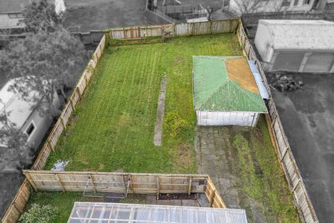 Photo of property in 95a Hine Road, Wainuiomata, 5014
