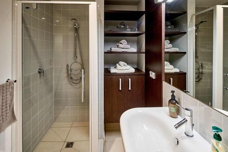 Photo of property in Monument Apartments, 4g/245 Wakefield Street, Te Aro, Wellington, 6011