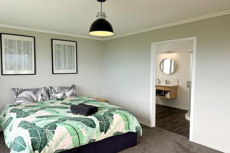 Photo of property in 28 Bay Vista Drive, Pohara, Takaka, 7183