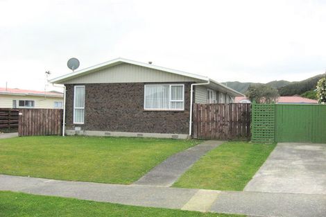 Photo of property in 6 Berkeley Road, Wainuiomata, Lower Hutt, 5014