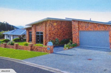 Photo of property in 26 Gravesend Place, Picton, 7220