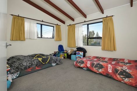 Photo of property in 2/29 Rogan Street, Mount Roskill, Auckland, 1041