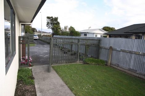 Photo of property in 21 Haydon Street, Roslyn, Palmerston North, 4414