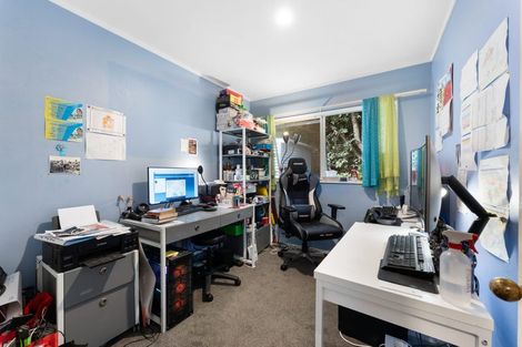 Photo of property in 4 Cloverfields Drive, Waimauku, 0812