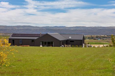 Photo of property in 39 Kordia Way, Waikerikeri, Alexandra, 9391