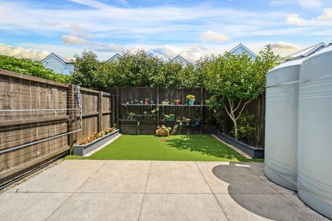 Photo of property in 53 Glidepath Road, Hobsonville, Auckland, 0616