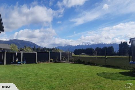 Photo of property in 27 Orbell Crescent, Te Anau, 9679