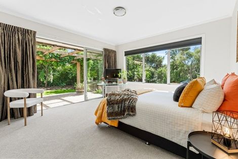 Photo of property in 2 Railway Lane, Outram, 9019