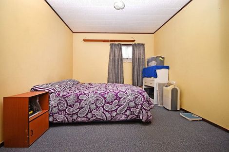 Photo of property in 1/22 Captain Scott Road, Glen Eden, Auckland, 0602