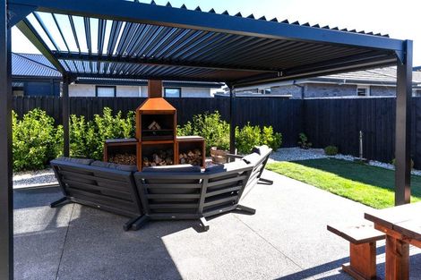 Photo of property in 42 Furlong Street, Yaldhurst, Christchurch, 8042