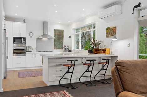 Photo of property in 25 Gunbar Drive, Welcome Bay, Tauranga, 3175