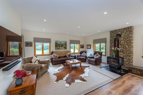 Photo of property in 313 Plaskett Road, Fernside, Rangiora, 7471