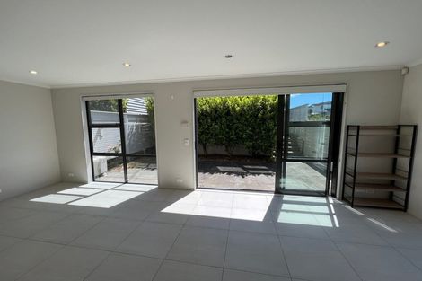 Photo of property in 16 Riviera Drive, Flat Bush, Auckland, 2019