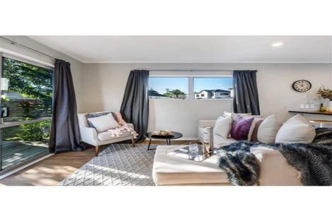 Photo of property in 2/12 Percival Street, Manurewa, Auckland, 2102